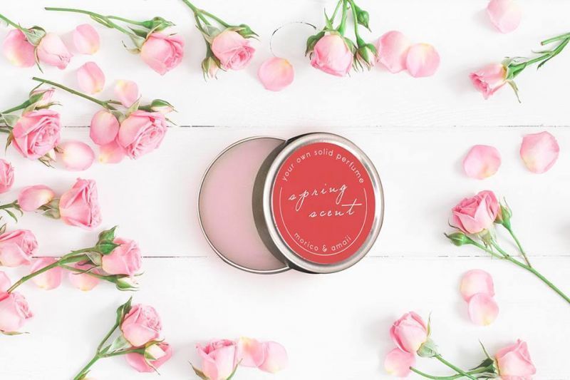 phụ nữ Nhật và nét duyên từ nước hoa khô